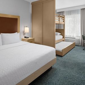 One-Bedroom Family Suite Non-Smoking